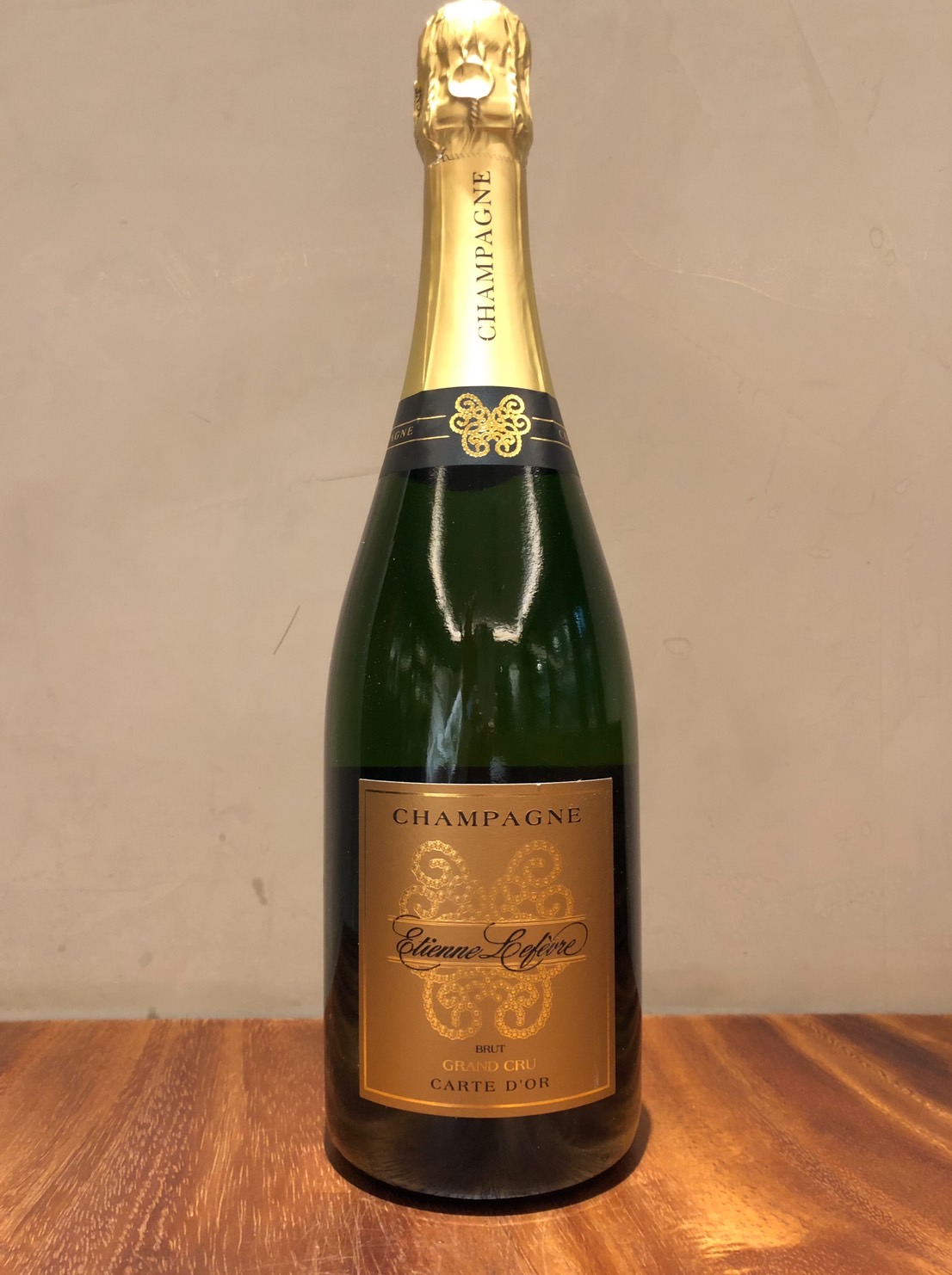 エティエンヌ　ルフェーブル　ブリュット　レゼルヴ　カルト・ドール　NV　/　Etienne  Lefevre　 Brut　Reserve　Carte ｄ'or